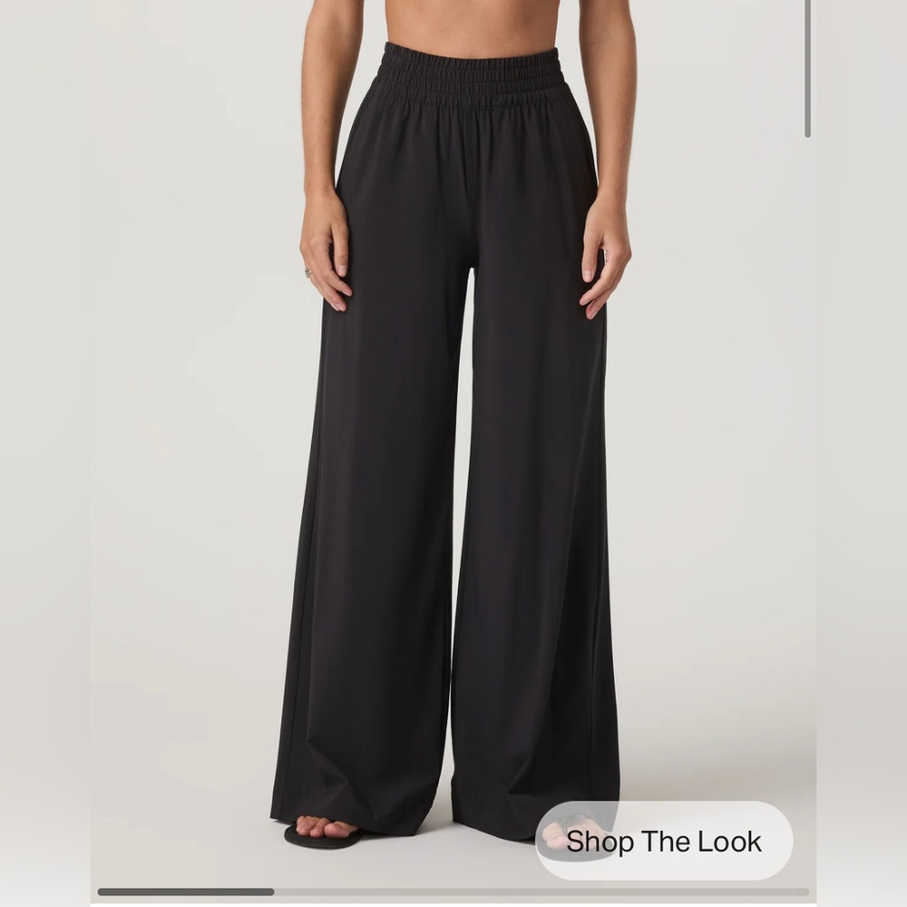 Vuori Villa Black Wideleg Pant SHORT XS